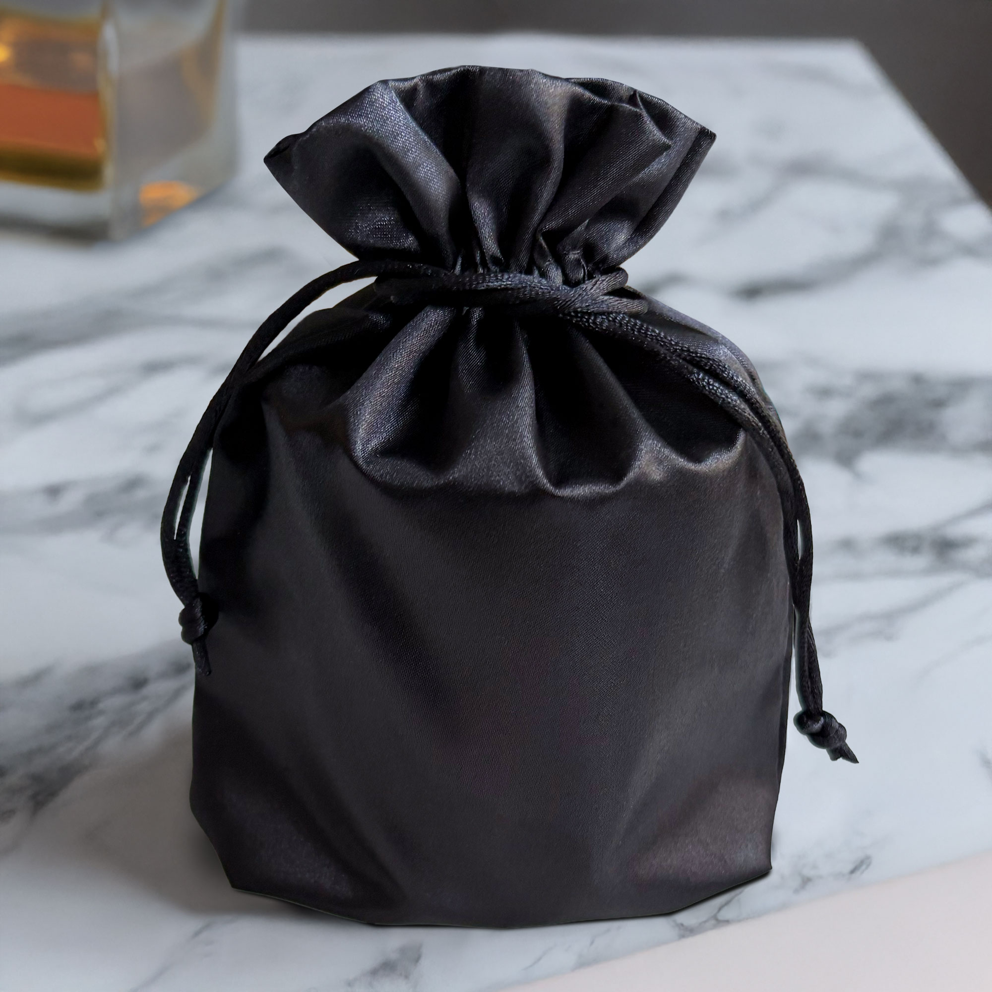 Satinbeutel Geschenkverpackung Whiskyglas - Aufbewahrungsbeutel Schwarz Satinbeutel Geschenkverpackung Whiskyglas - Aufbewahrungsbeutel Schwarz